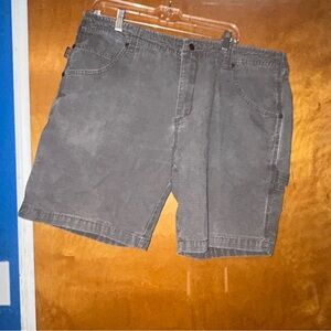 Gravel gear gray cargo relaxed fit shorts size 38